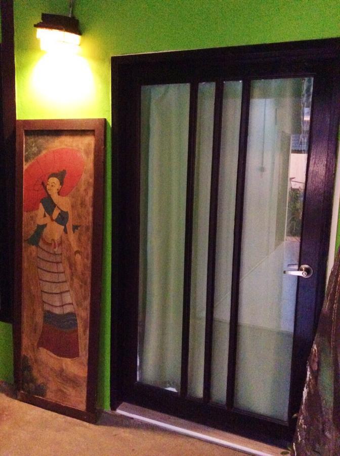 Aparthotel The Point At Airport Nai Yang Beach Esterno foto