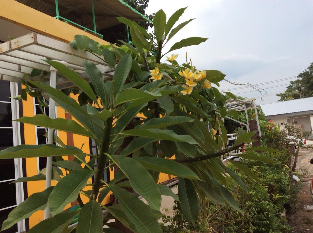 Aparthotel The Point At Airport Nai Yang Beach Esterno foto