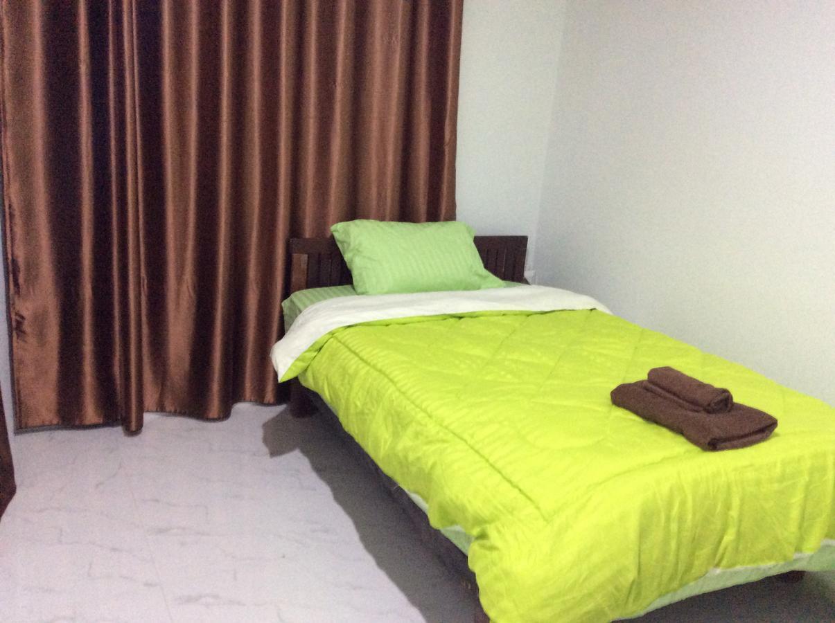 Aparthotel The Point At Airport Nai Yang Beach Esterno foto