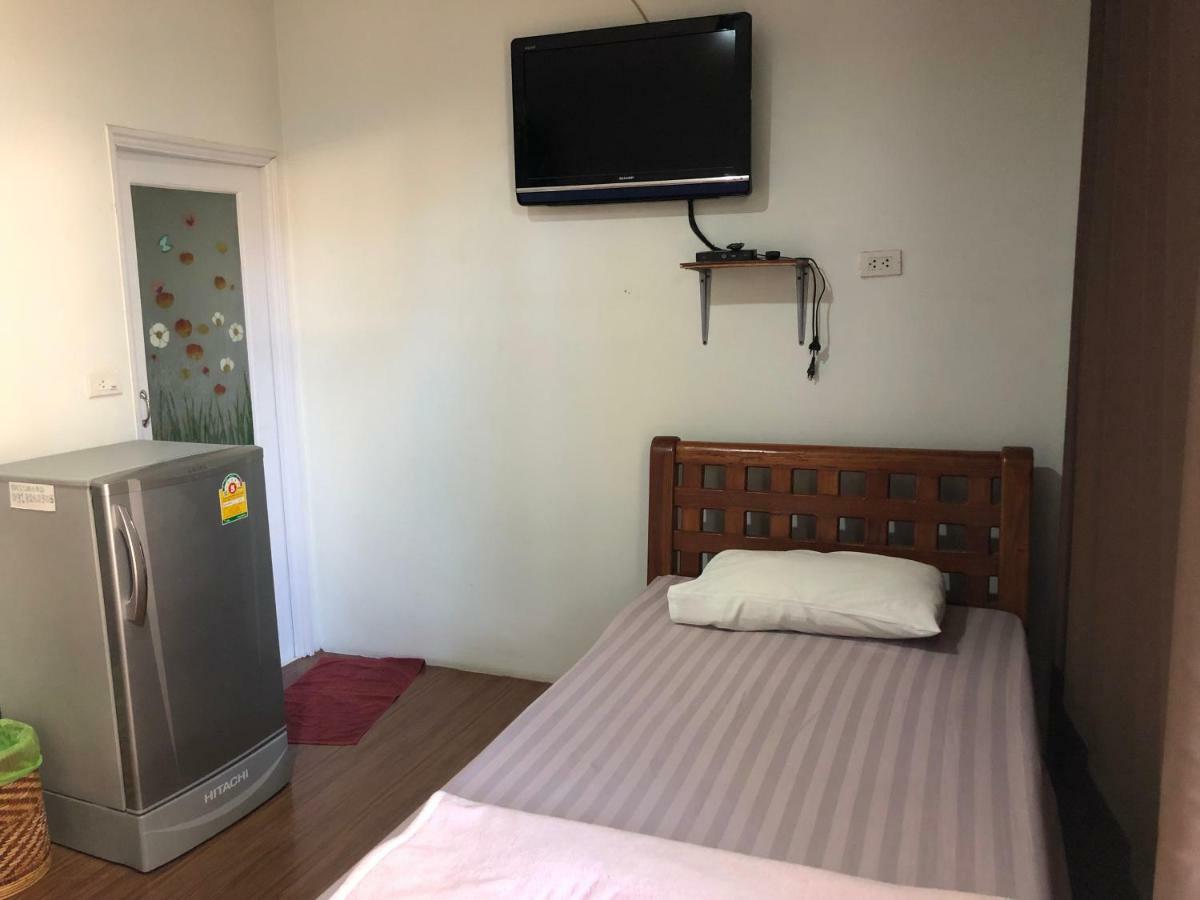 Aparthotel The Point At Airport Nai Yang Beach Esterno foto